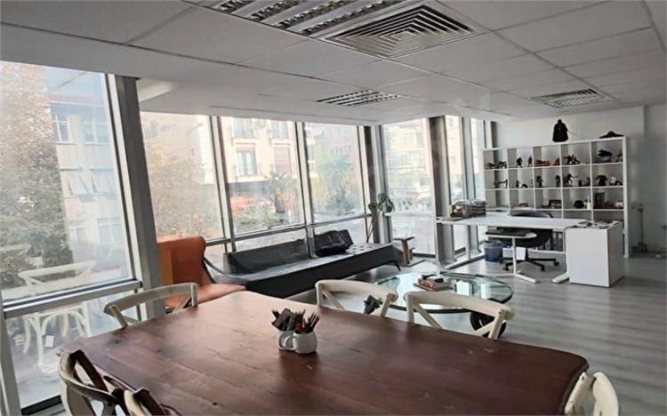 İstanbul Kiralık İşlevsel Ofis